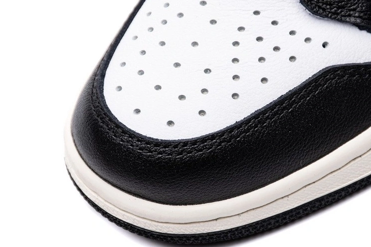 Retro High Jordan Red 555088-061 Gym Black  1 1101